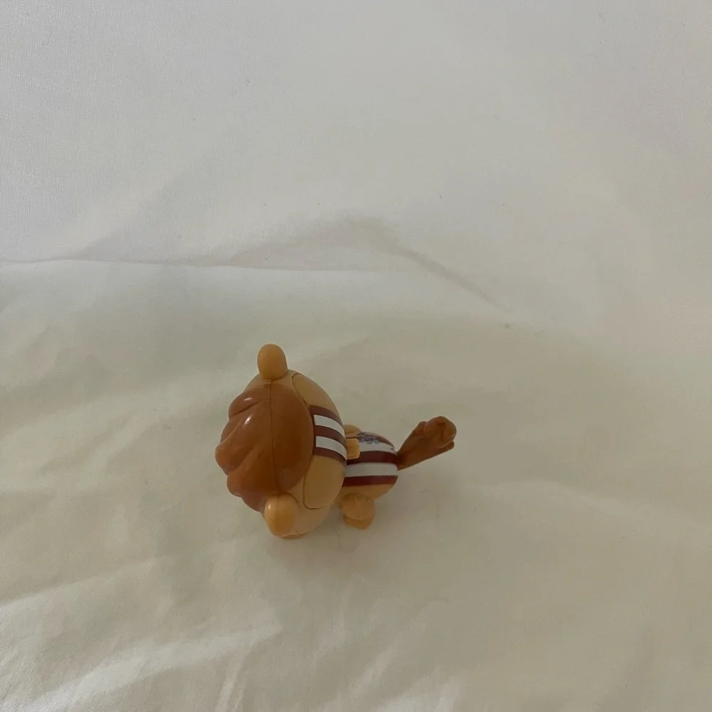 Littlest Pet Shop WALKABLE CHIPMUNK #2111 Authentic